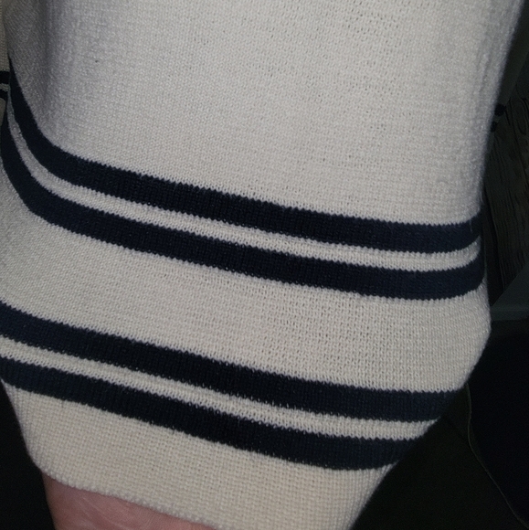 Anthropologie Knitted&Knotted Sweater Size M Cream/Blue - Picture 11 of 11